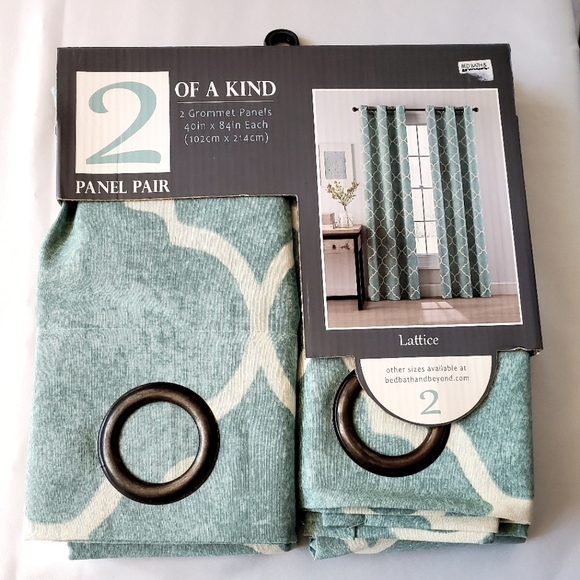 NWOT Kate Aurora Lattice Clover Ultra Luxurious Window Curtains - 40 in. … - Picture 3 of 7